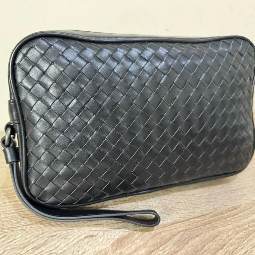 (Preloved) Clutch Hand Bag Bottega Veneta