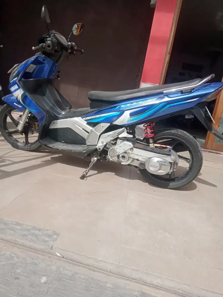Yamaha Nouvo lele up Nouvo z