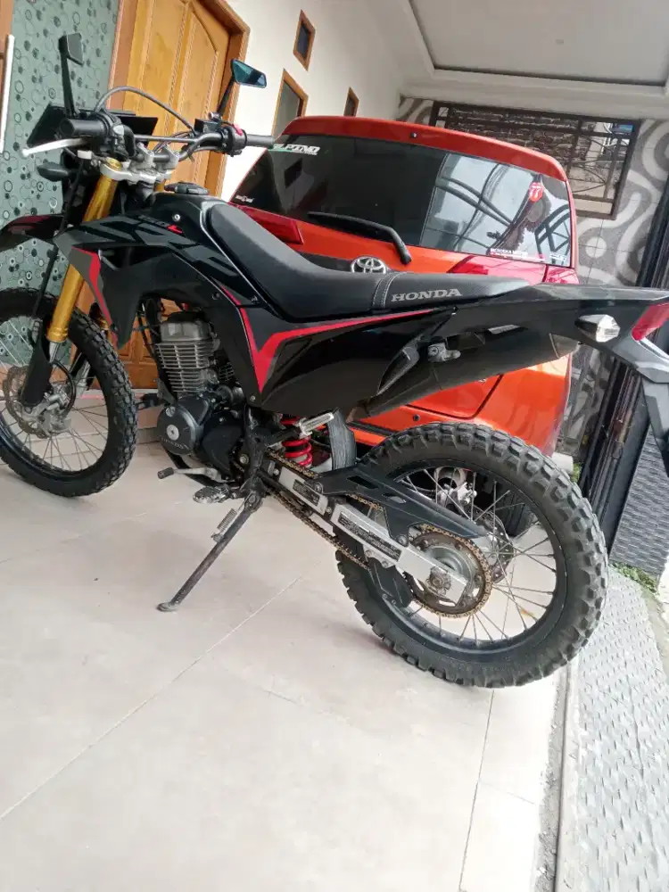 Honda CRF plat bandung orisinil