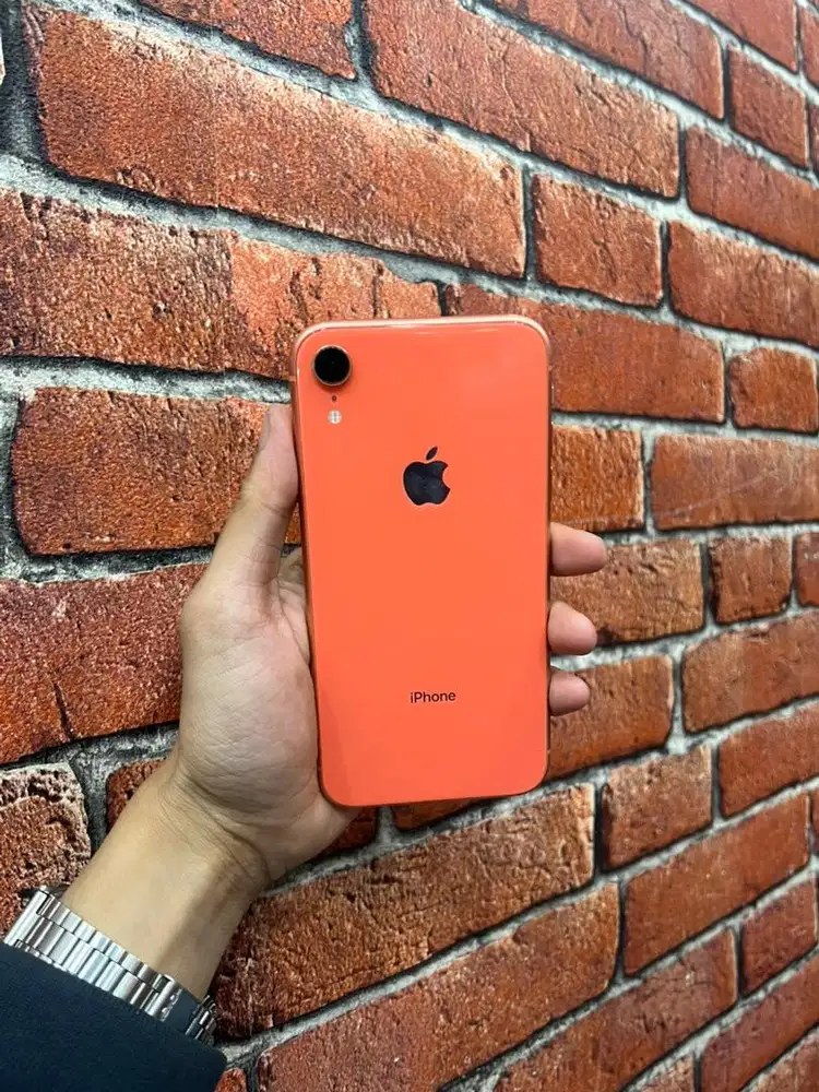 iphone xr 128 coral second