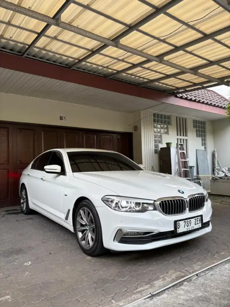 [CASH TERMURAH] BMW 520d G30 Diesel 2018 / NIK 2017 / BMW 520i LOW KM