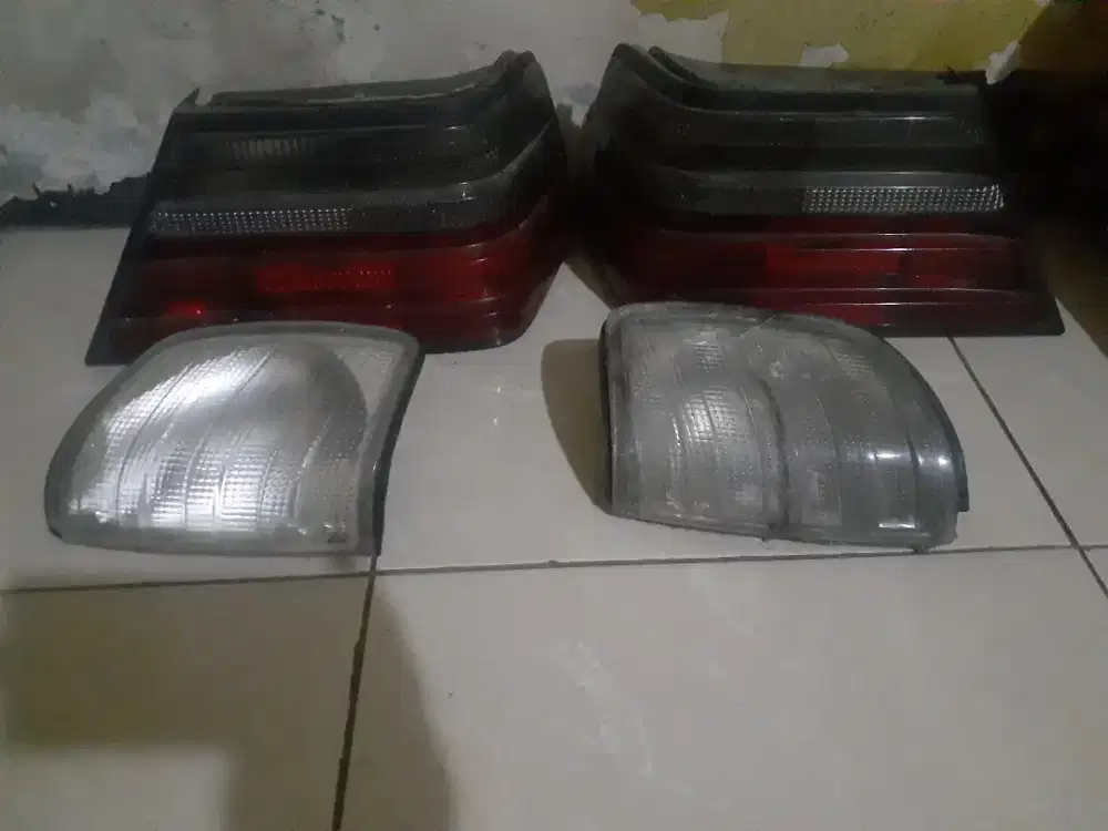 Lampu mercy boxer seri E