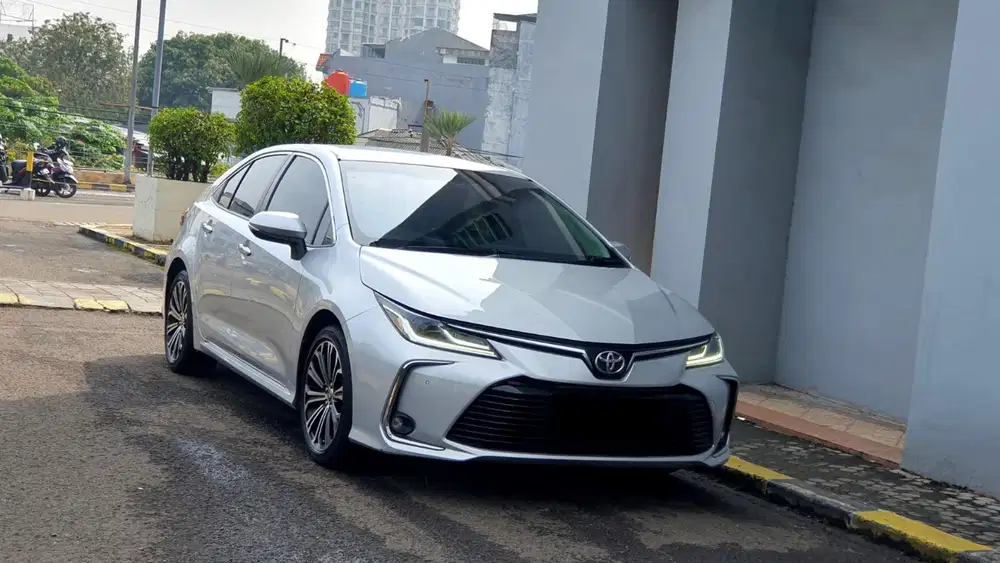[ LOW KM ] Toyota Corolla Altis 1.8 V AT 2021/2022