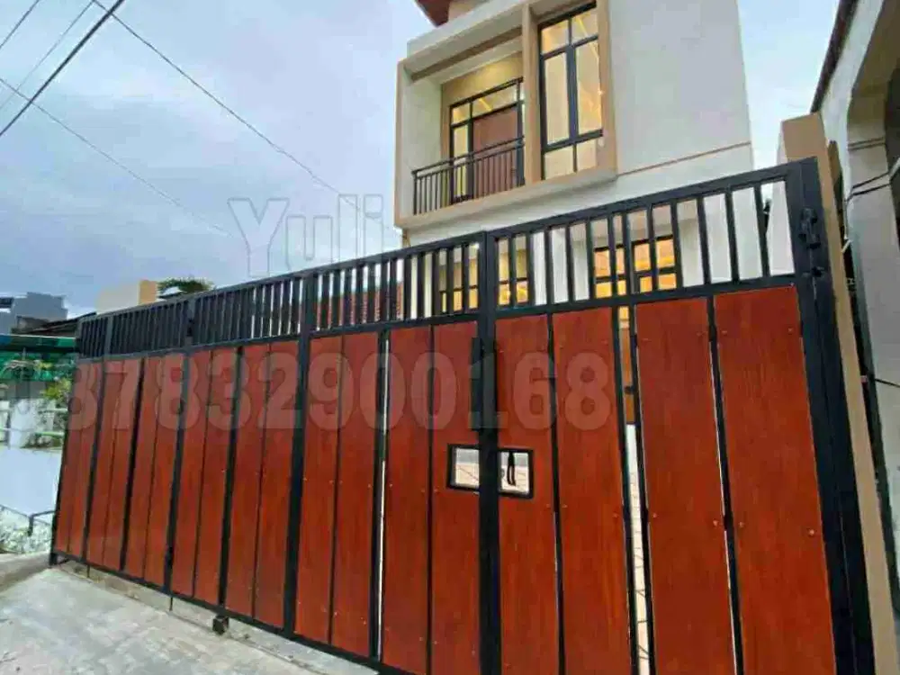Dijual Rumah Bagus Bangunan Baru Tingkat 2 Lantai Daerah Tembalang, Semarang