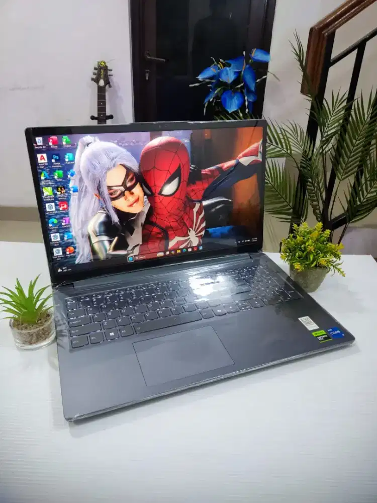 Laptop Gaming Lenovo LOQ GEN 12 VGA Nvidia RTX Siap Rendering