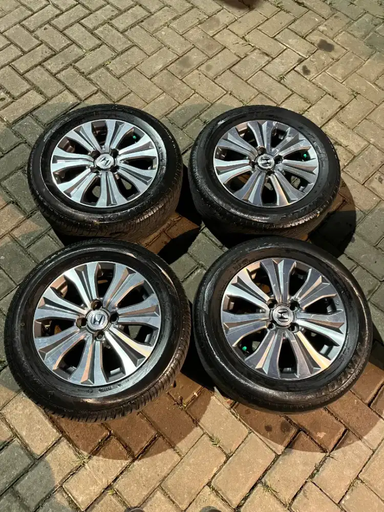 Velk Honda Freed Rng 15