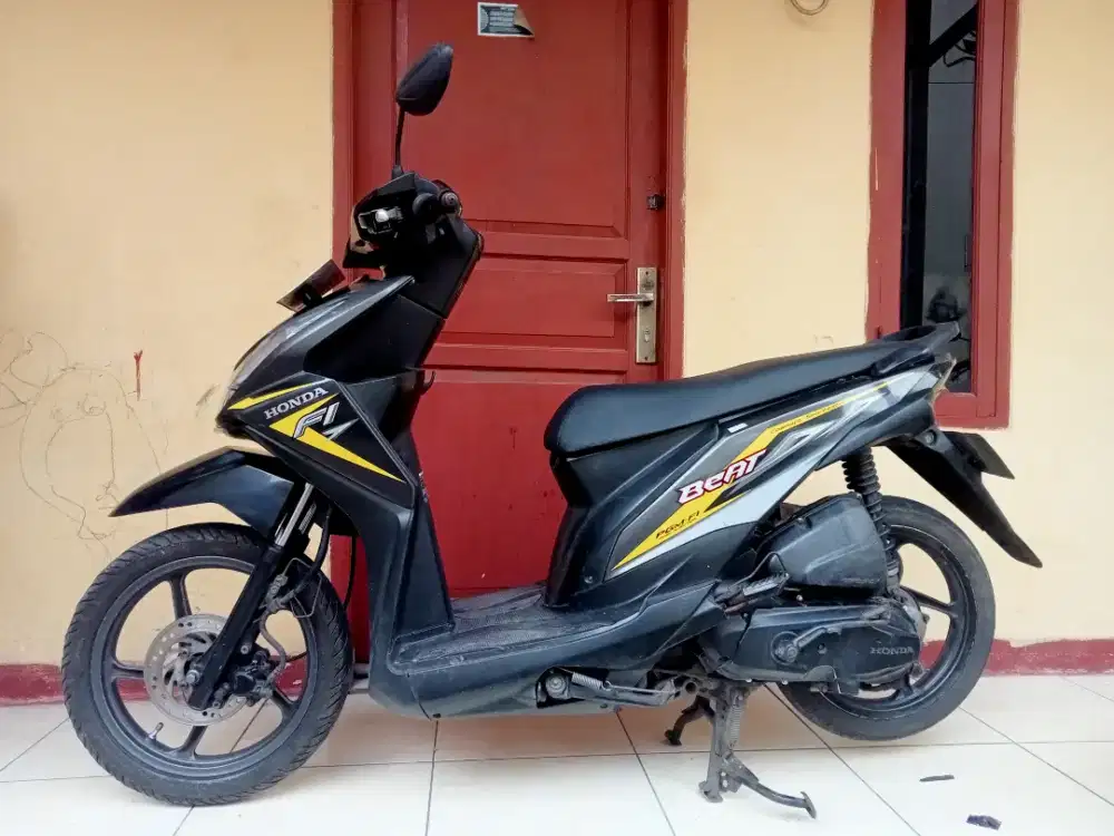 Honda beat Fi tahun 2015  mulus original