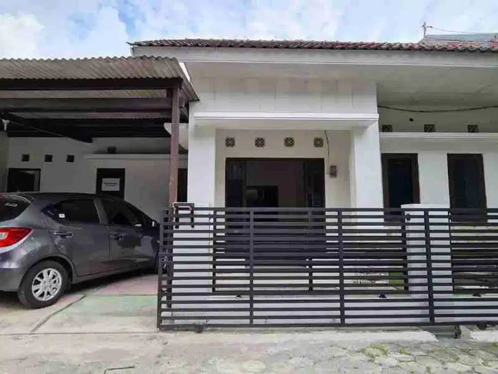 Rumah Bagus Luas Terawat di Colomadu