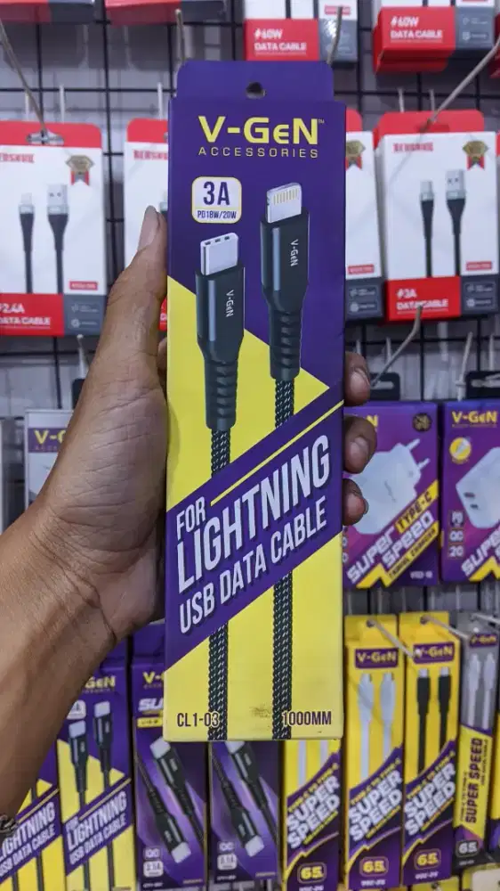 KABEL DATA TYPE-C TO LIGHTNING V-GEN CL1-03