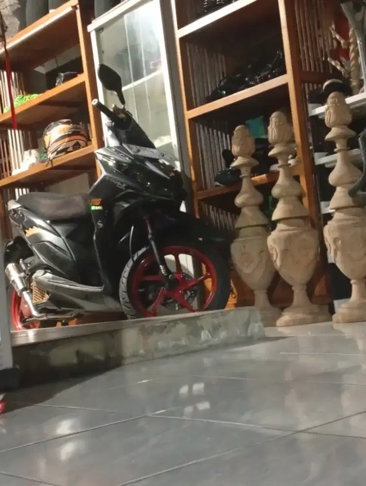 Jual motor vario texno 2011 bekas rasa baru mulus