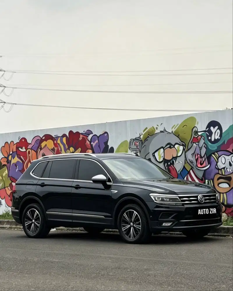 Volkswagen Tiguan All Space TSI Hitam 2022 Tdp Murmer Ori Menarik Bu