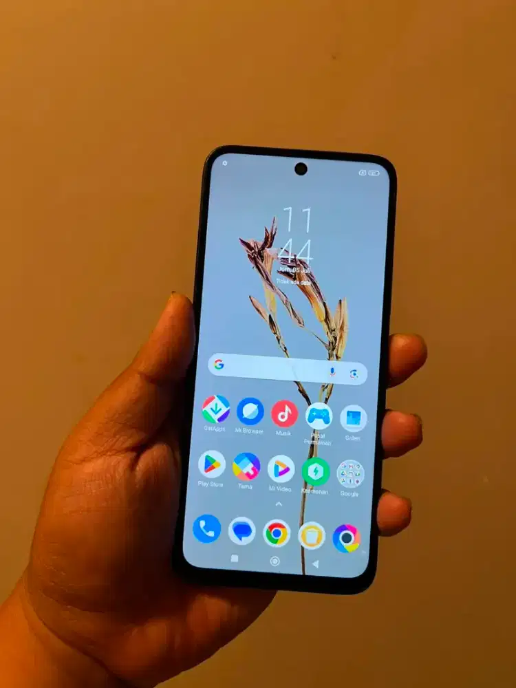 Poco M6 8+8/256