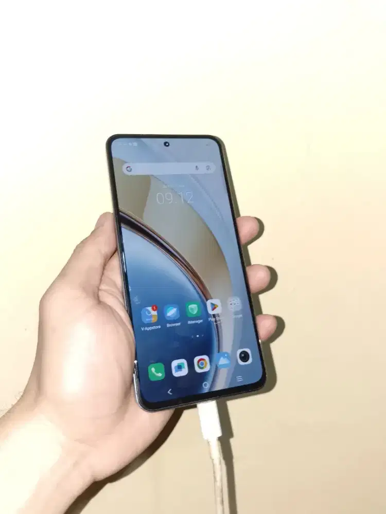 Vivo v40 Lite 8/128+Charger Original bawaan