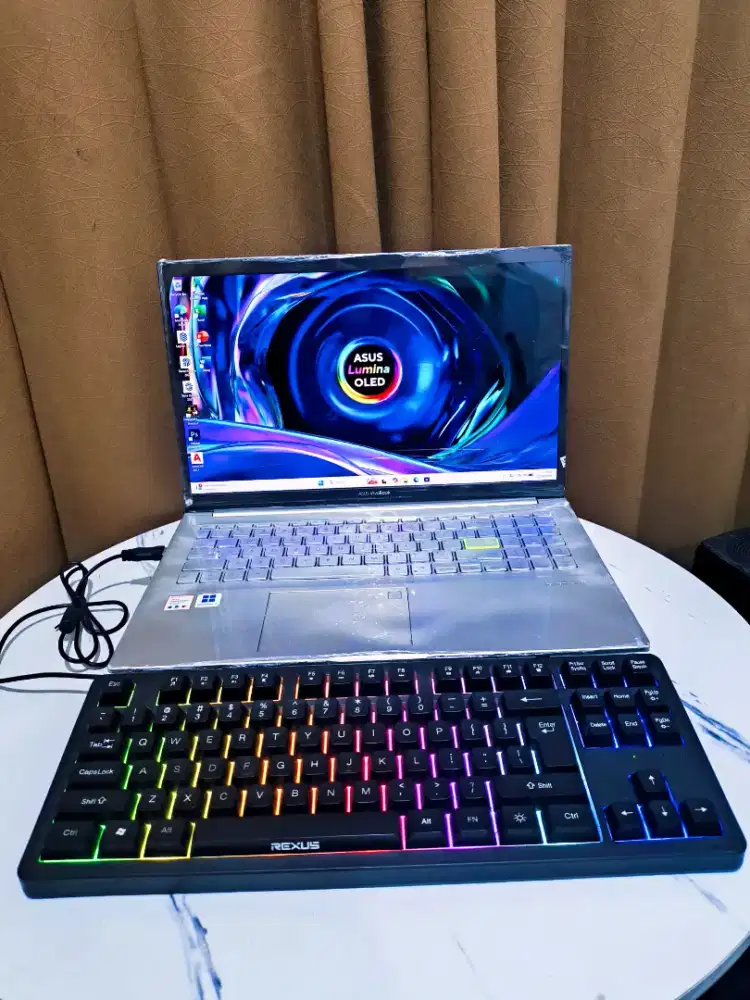 Asus Vivobook OLED Fullset Free Keyboard External Siap Pakai