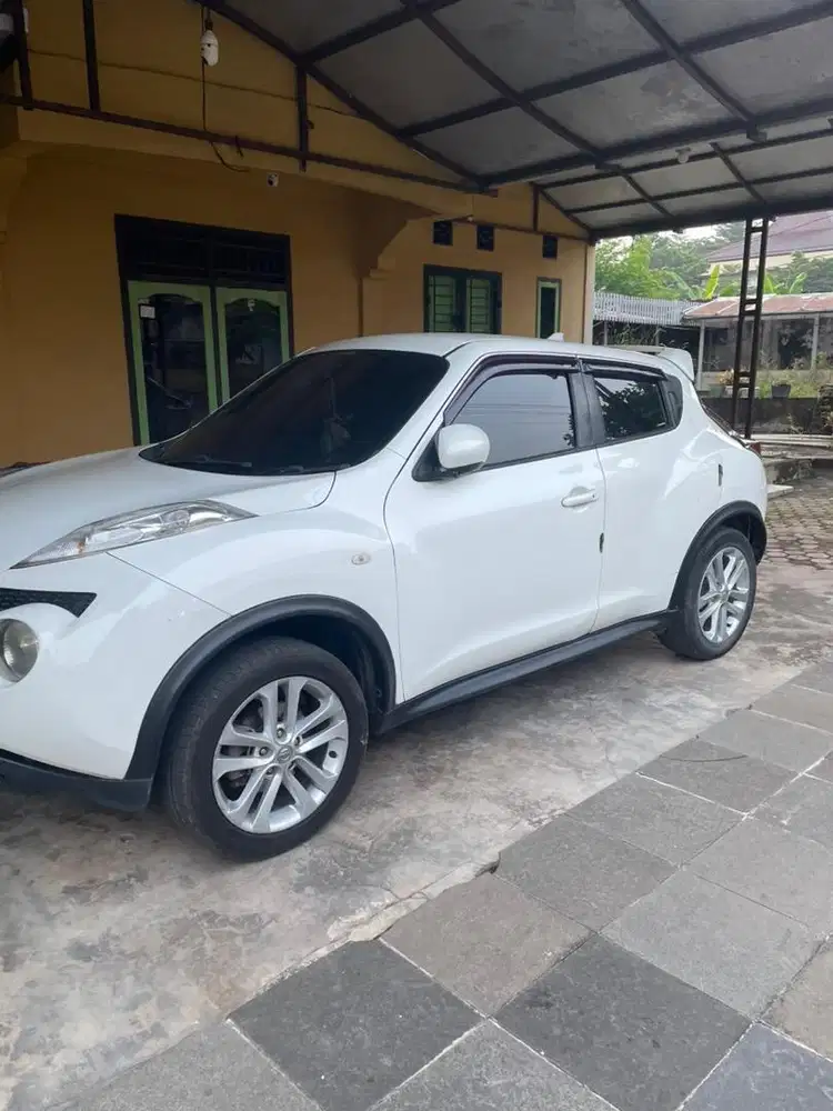 NISSAN JUKE1 1.5 MATIC
