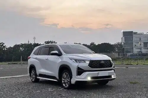 Toyota Innova Zenix Q Hybrid Modellista 2022