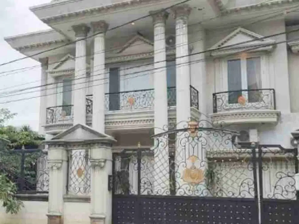 Rumah Mewah Dijual daerah Gayungsari