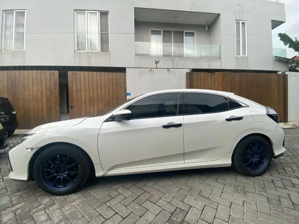 2019 Honda Civic Hatchback TURBO E 1.5 AT