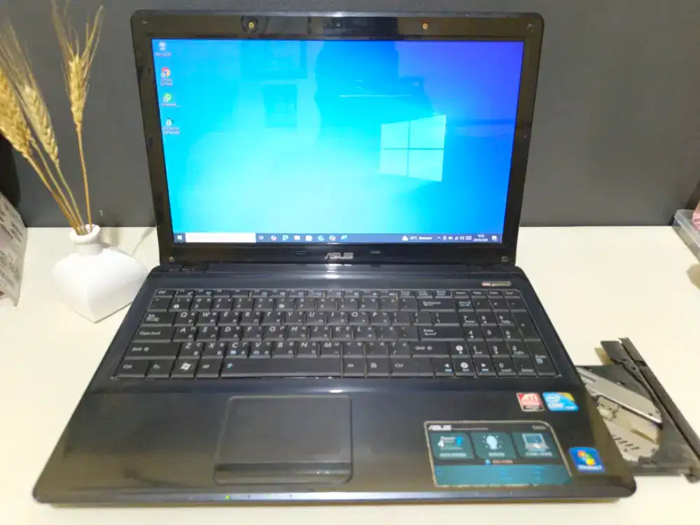 Jual Laptop Asus K52JK Core I5 Ram 6Gb Hdd 500Gb
