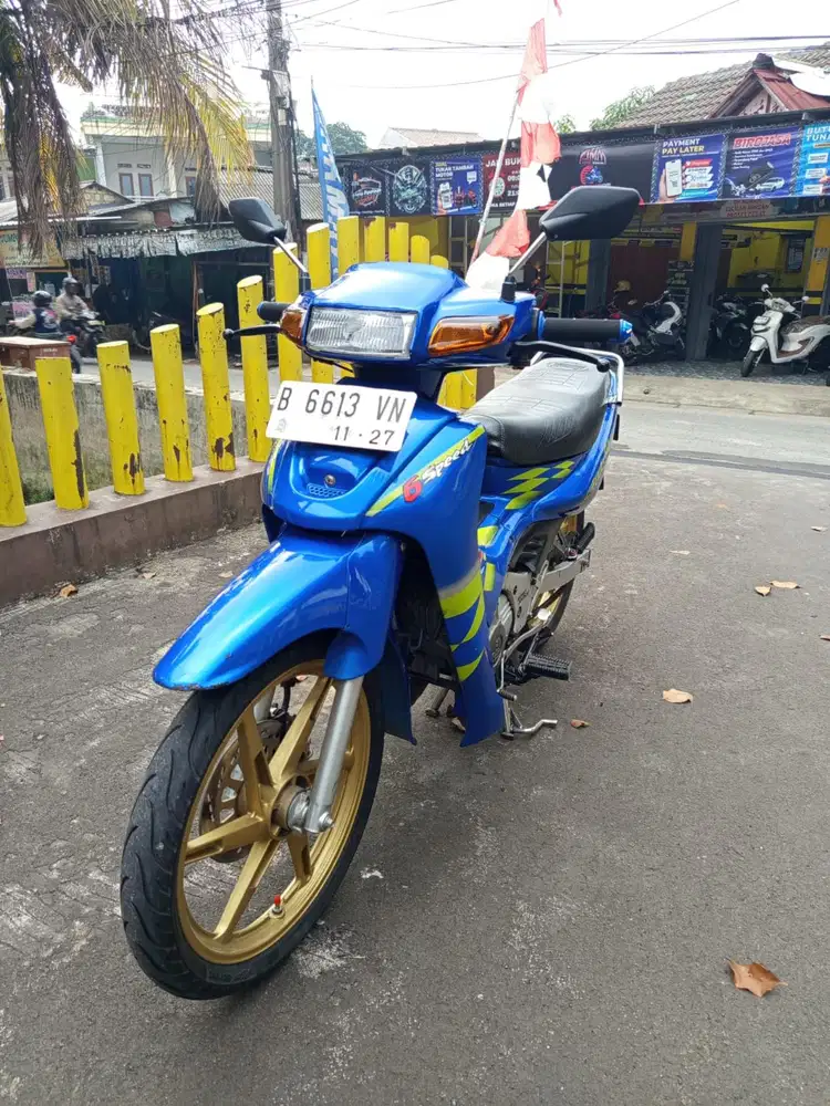 SATRIA 2 TAK 2002.AREA JABODETABEK. MOTOR ANTIK LANGKA MESIN BODY GRES