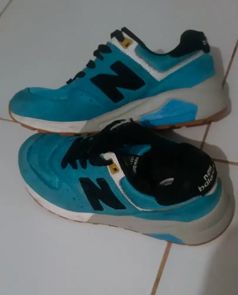 Sepatu NB original tipe 572 limited edition warna hijau tosca