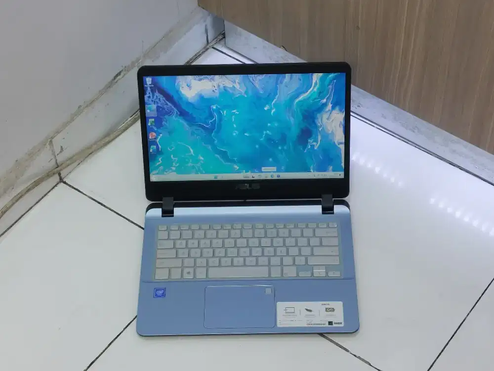 ASUS VIVOBOOK A407M N4000 RAM 4GB SSD 256GB