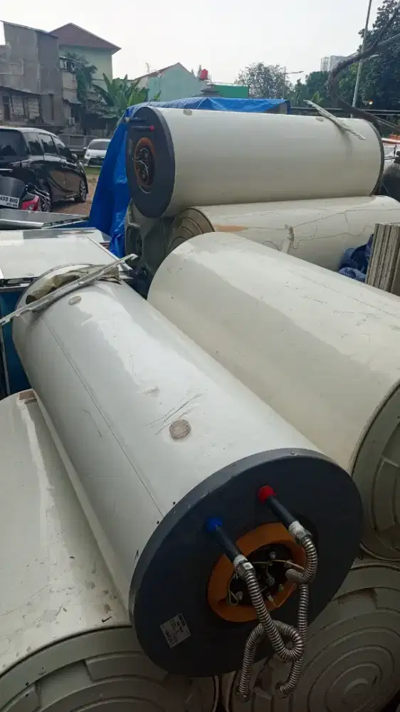 Water heater Ariston ex apartemen 150 ltr