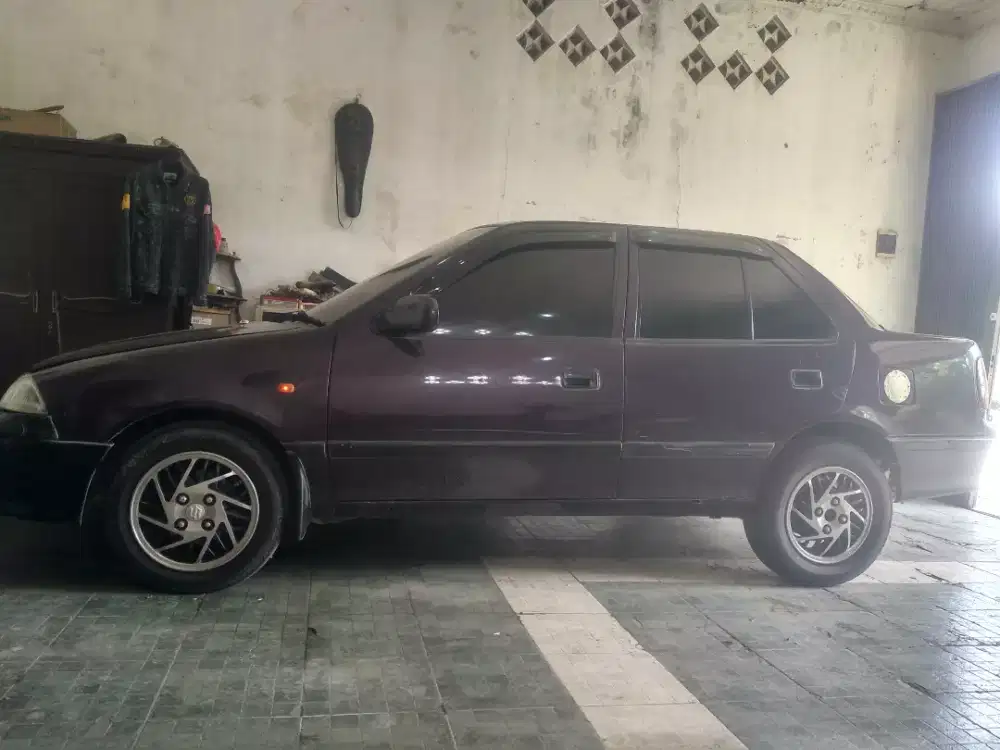 Suzuki esteem GT tertinggi