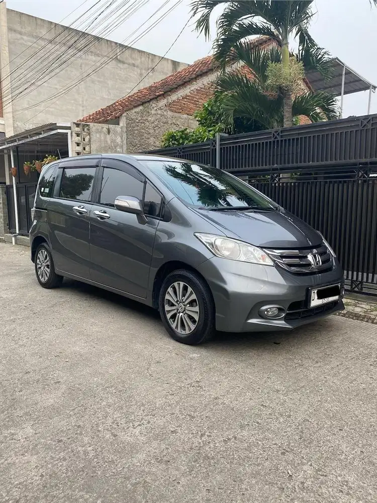 Honda Freed E / PSD 2014 akhir
