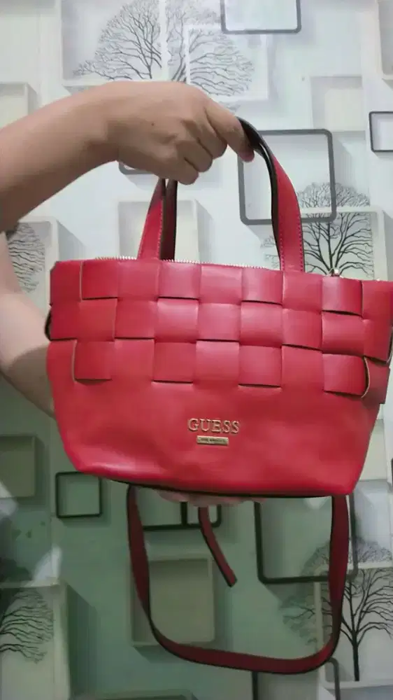 Guess barang ORIGINAL dijamin no KW
