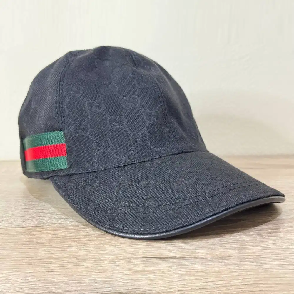 (Preloved) Topi Gucci GC