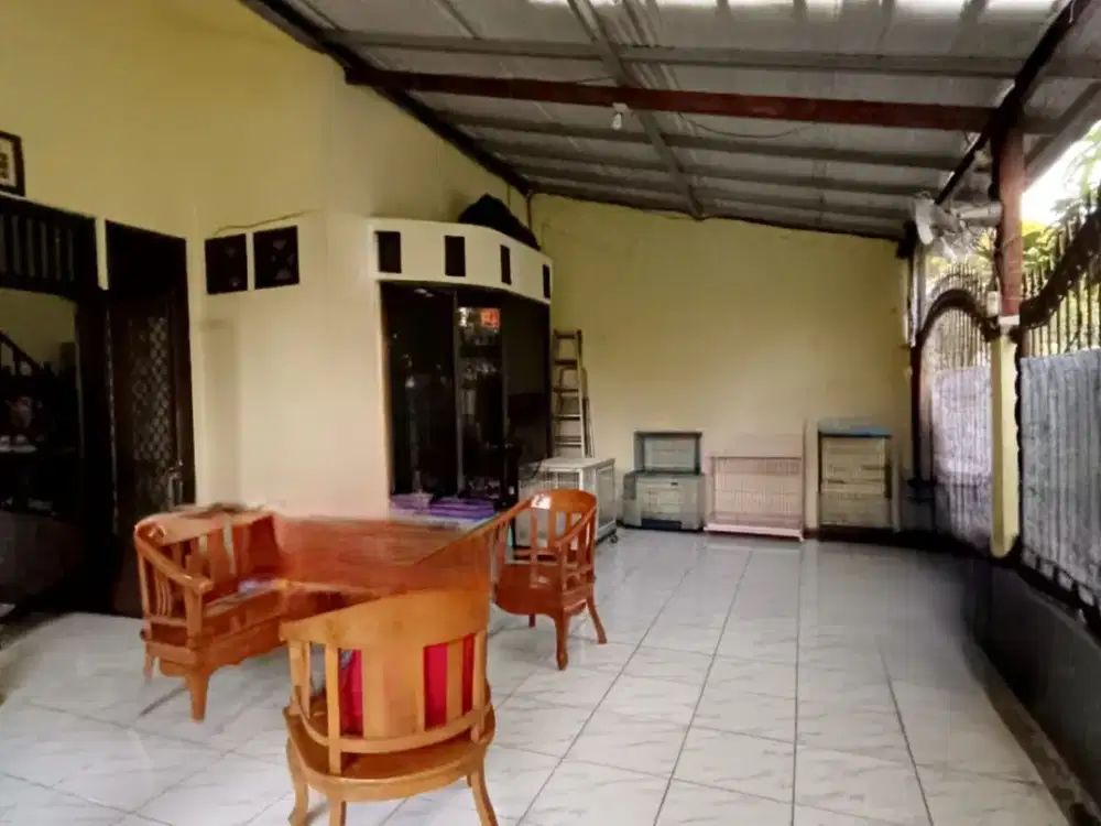 S741 Rumah Terawat 185 m2 Murah Billymoon Pondok Kelapa Jakarta Timur