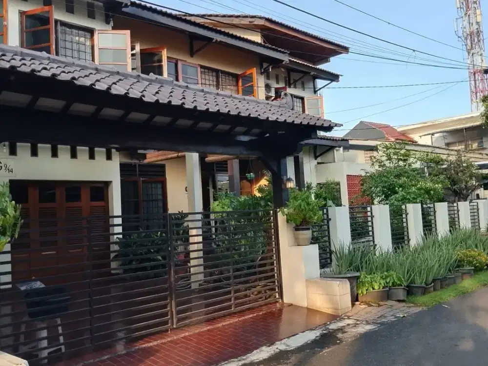 JK492.Rumah Asri Aman Damai Dlm Komp TNI Duren Sawit Bebas banjir Jaktim