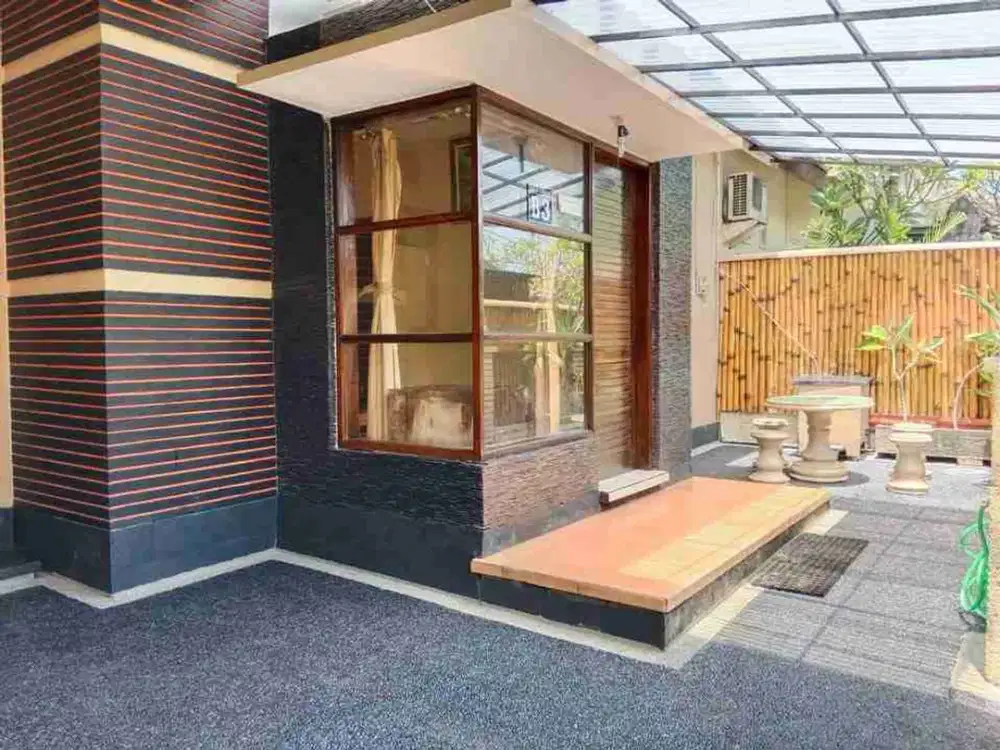 Jual Rumah 1 lt  Lokasi Jl Pemogan ( Bukan Mekar ) area Strategis & Tidak Banjir dekat Bandara