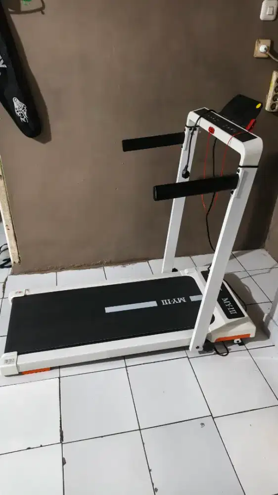Treadmill / walking pad MY HI