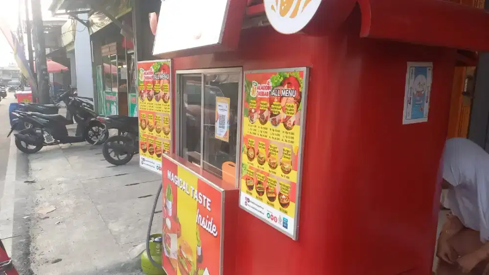 Dicari karyawati buat counter kebab
