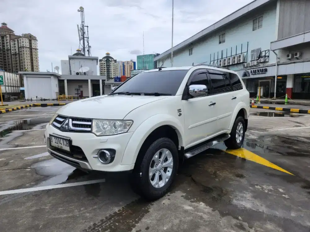 Mitsubishi Pajero Sport Dakar VGT 2014