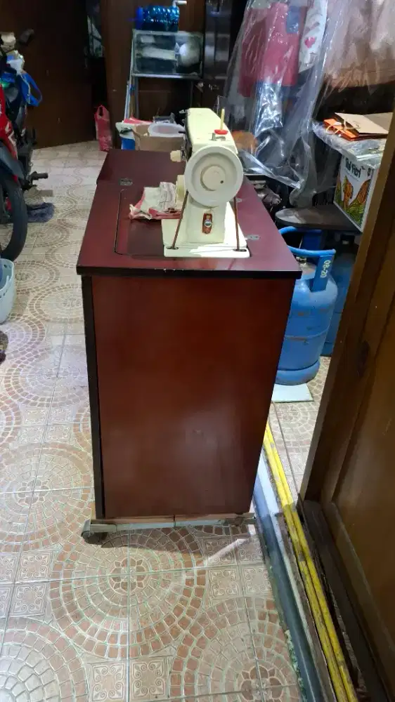 Jual mesin jahit merk singer 964