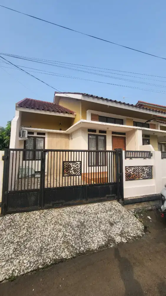 Disewakan rumah nyaman bersih depok