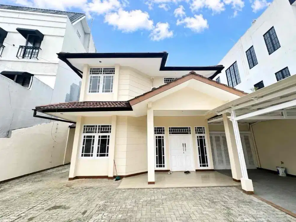 RUMAH PINGGIR JALAN UTAMA CILANDAK BARAT