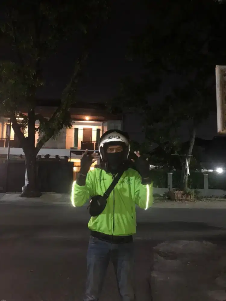 Saya laginmencari pekerjaan apa aja modal sim A/sim C aja