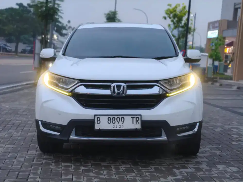 HONDA CRV 1.5 TURBO PRESTIGE AT 2018 / 2019 PUTIH