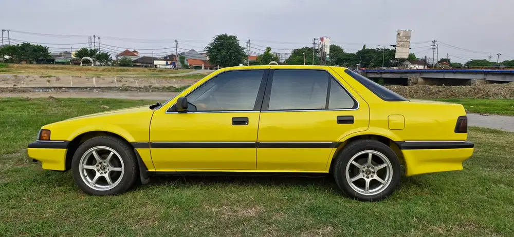 Honda Accord 1987 Bensin