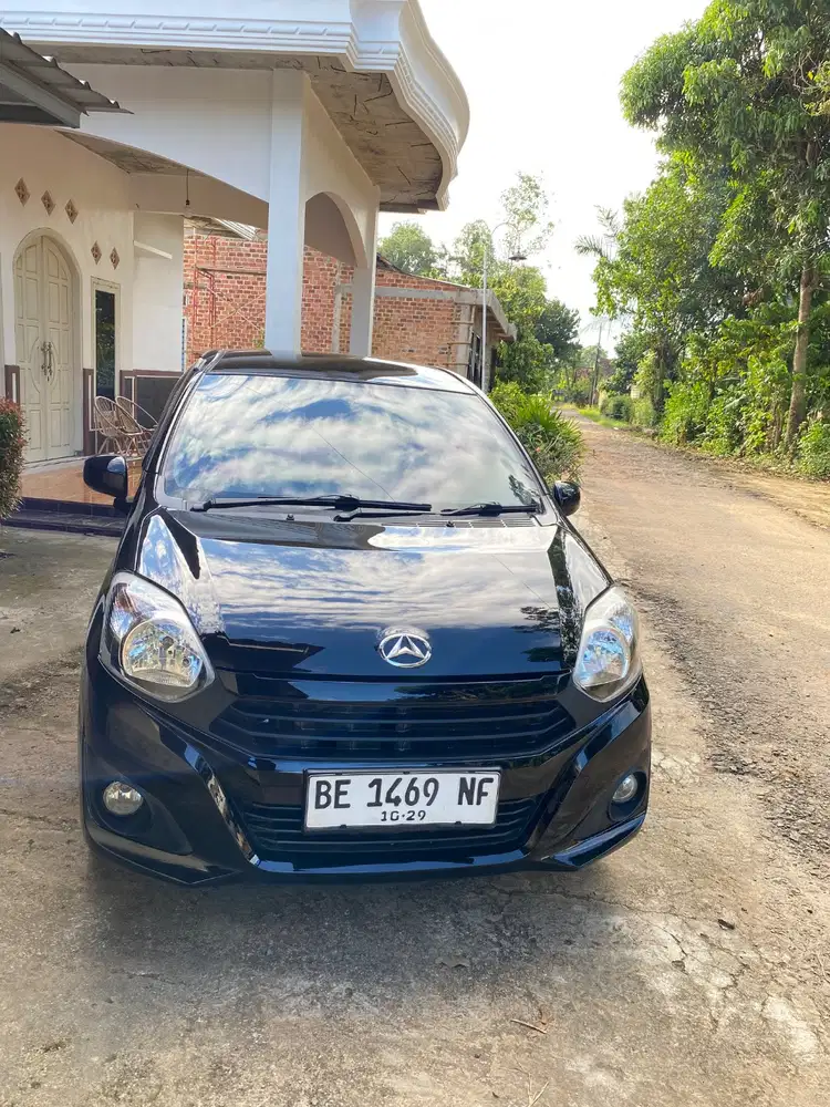 Daihatsu Ayla Tipe M, Sudah upgrada pasang spoiler, velg