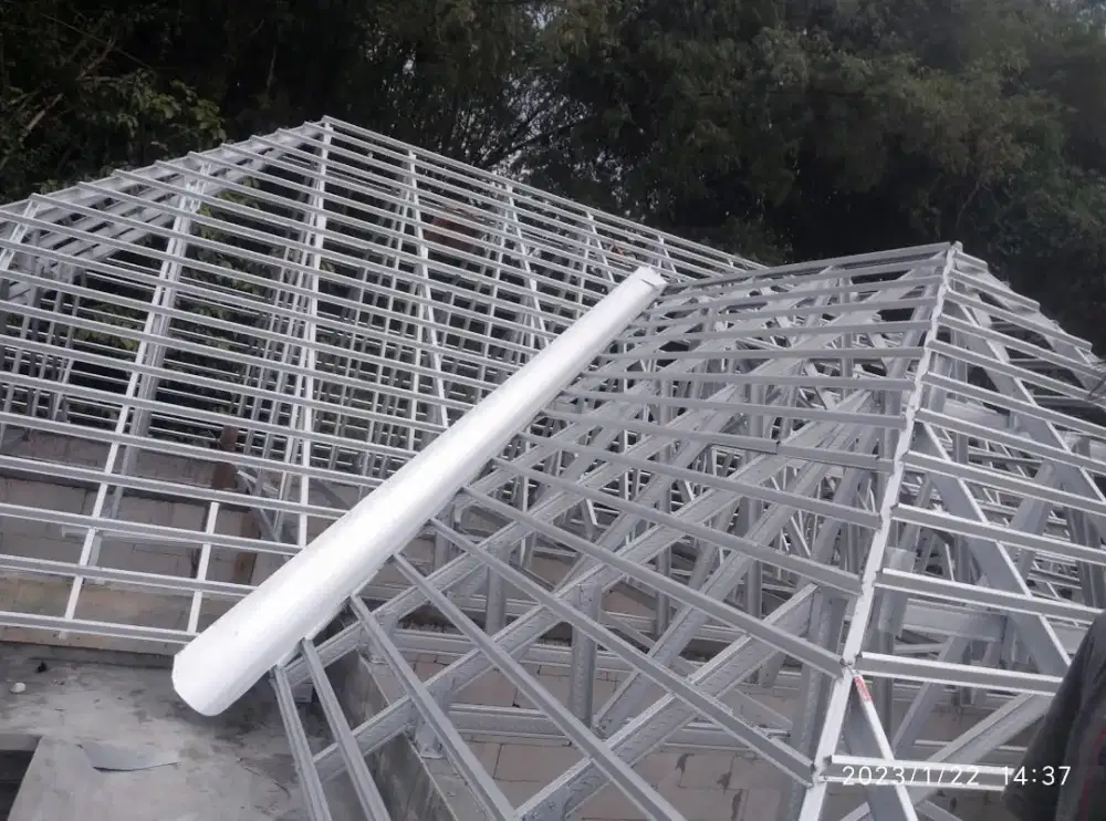 Jasa bongkar pasang atap plafon galvalum
