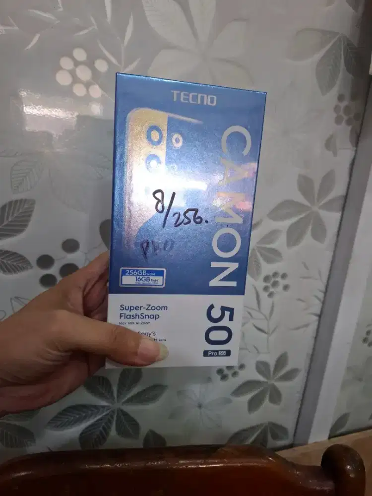 Tecno camon 50pro ram 8/256