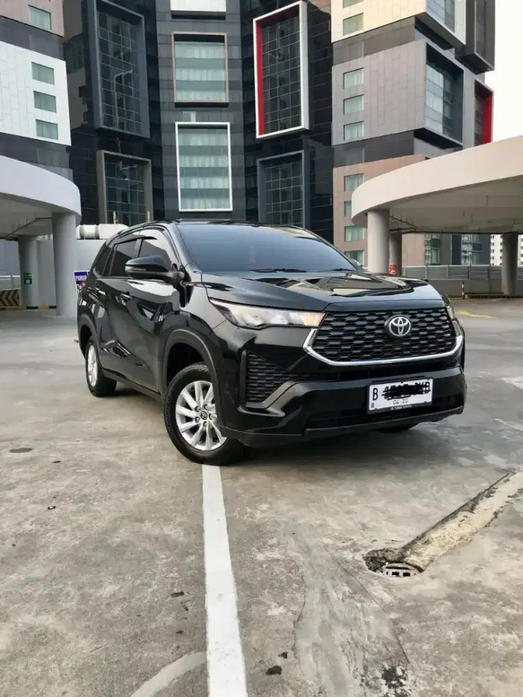 Toyota Zenix 2.0G Bensin CVT Th 2025 Bulan 4 Black Kondisi Mulus!!
