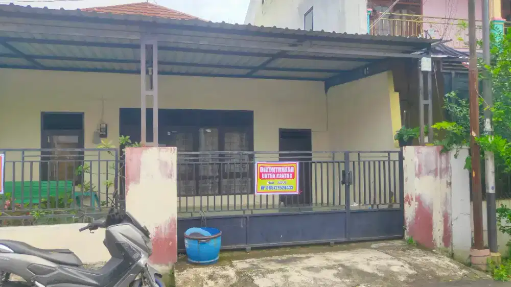 DIKONTRAKKAN RUMAH STRATEGIS TENGAH KOTA AKSES MUDAH