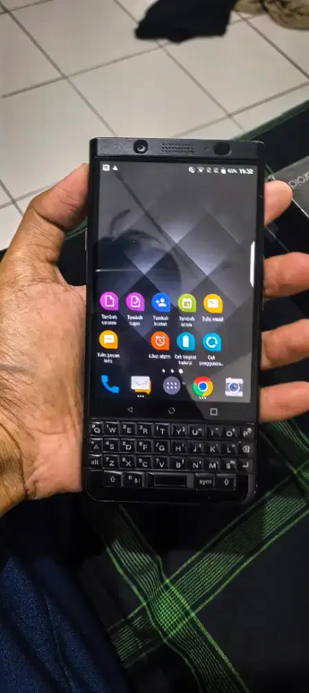 BB Blackberry keyone limited edition black