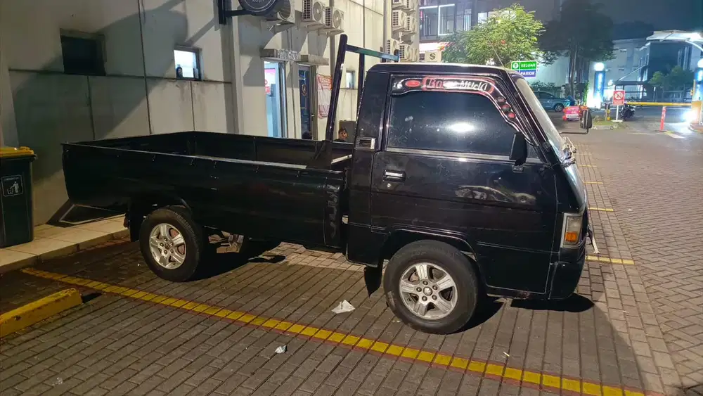 Mitsubishi L300 2021 Bensin